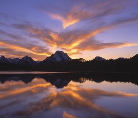 怀孕初期不流血好吗（怀孕初期不流血是不是就不会流产）