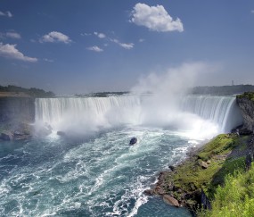 小孩甲流下半夜发烧（小孩甲流发烧怎么办）